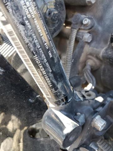 2011 HARLEY-DAVIDSON FLHX 1HD1KBM16BB644766
