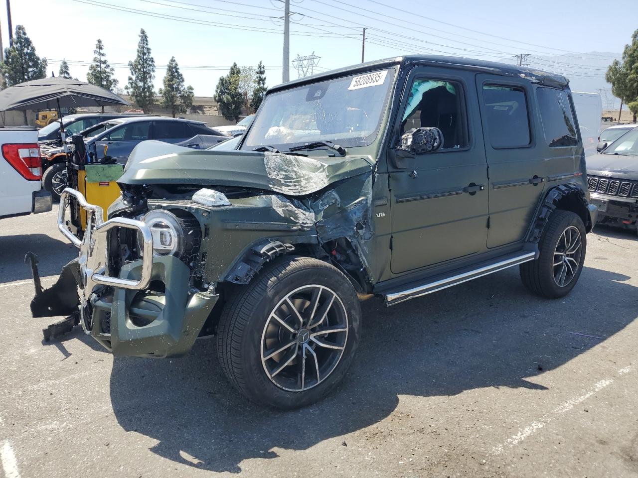 MERCEDES-BENZ G-CLASS 550