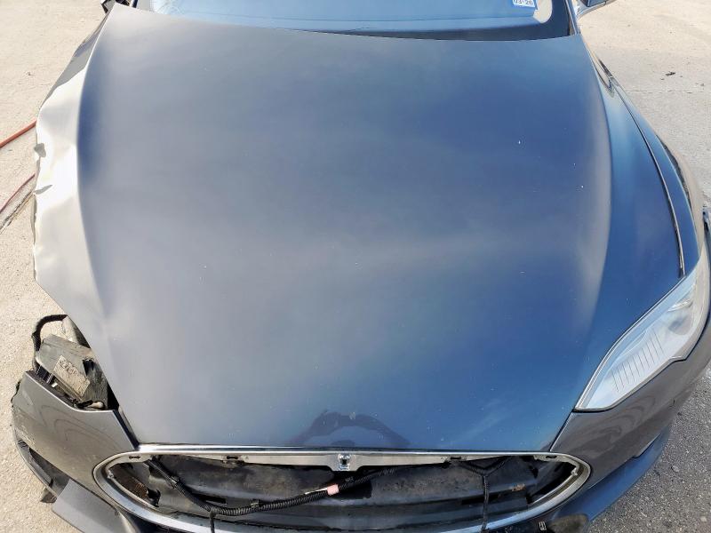 2016 TESLA MODEL S 5YJSA1E40GF137717