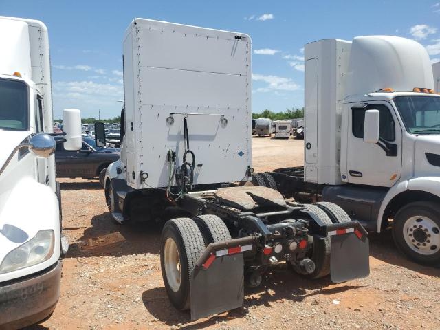 KENWORTH T680 2017 white tractor compressed natural gas 1NKYA38X9HJ158988 photo #4