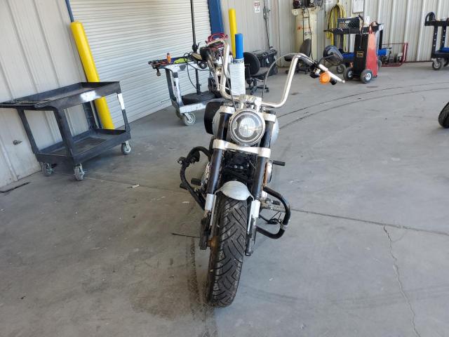 2019 HARLEY-DAVIDSON FLSB 1HD1YMJ29KB052429