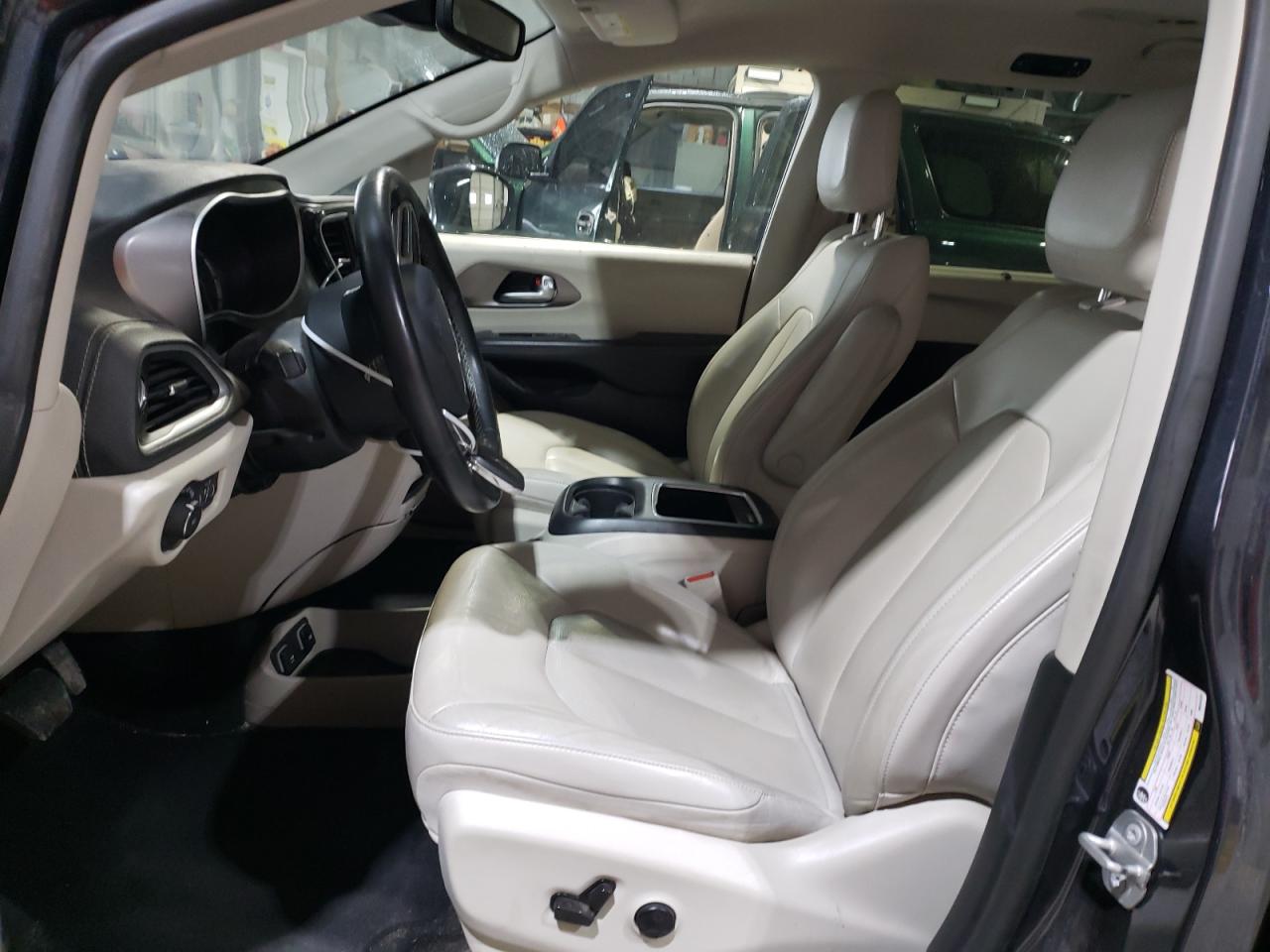 CHRYSLER PACIFICA HYBRID TOURING L