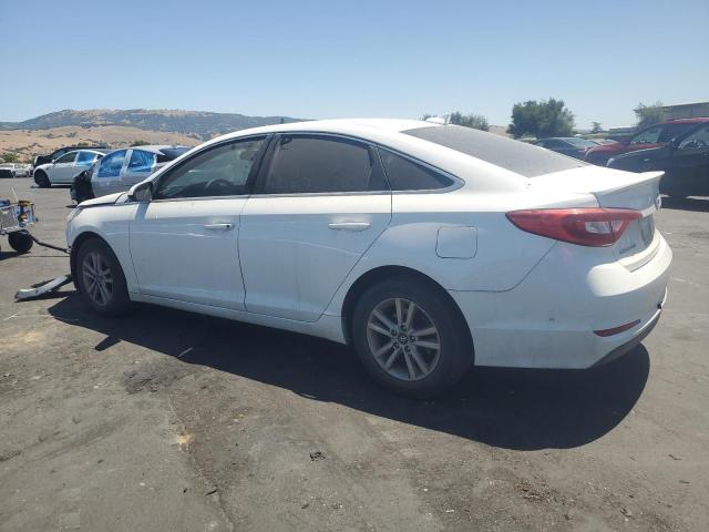 2016 HYUNDAI SONATA SE 5NPE24AF4GH385229
