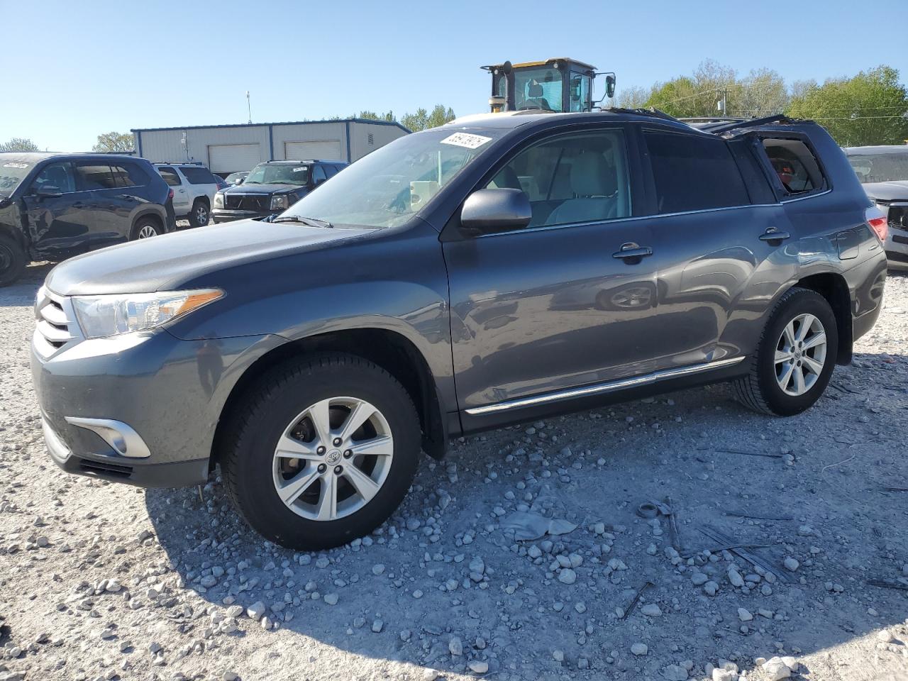 TOYOTA HIGHLANDER BASE