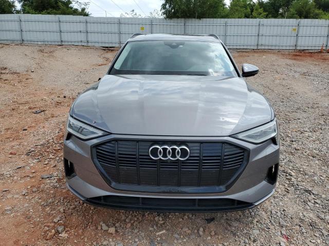 2021 AUDI E-TRON PRE WA1LAAGE2MB020871