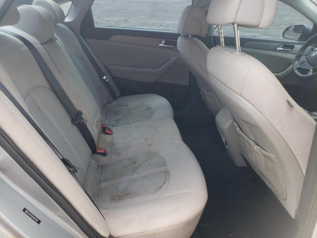 2016 HYUNDAI SONATA SE 5NPE24AF0GH418310