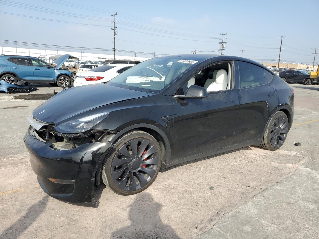 TESLA MODEL Y