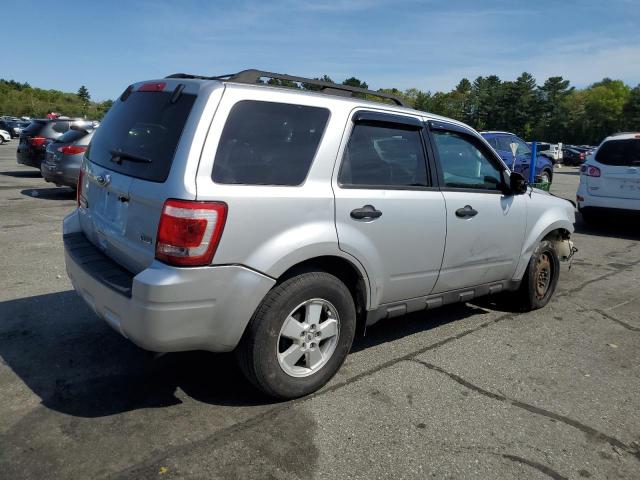 Vin: 1fmcu9dg8akd21489, lot: 55990245, ford escape xlt 20103