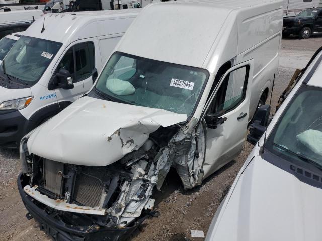 NISSAN NV 2500 S