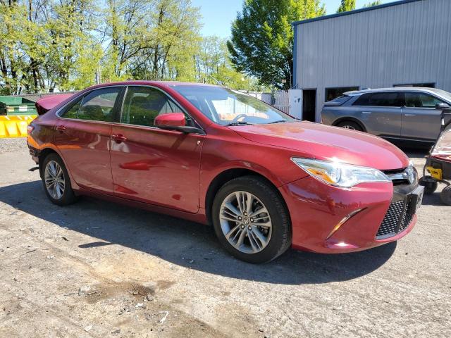 Vin: 4t1bf1fk1hu645794, lot: 54694295, toyota camry le 20174