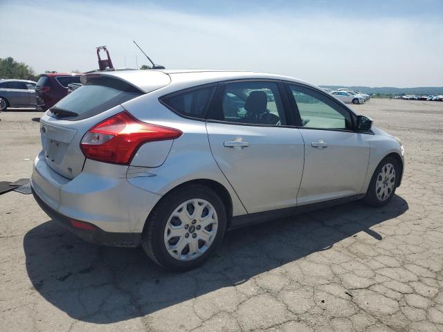 Vin: 1fahp3k2xcl270196, lot: 57319575, ford focus se 20123