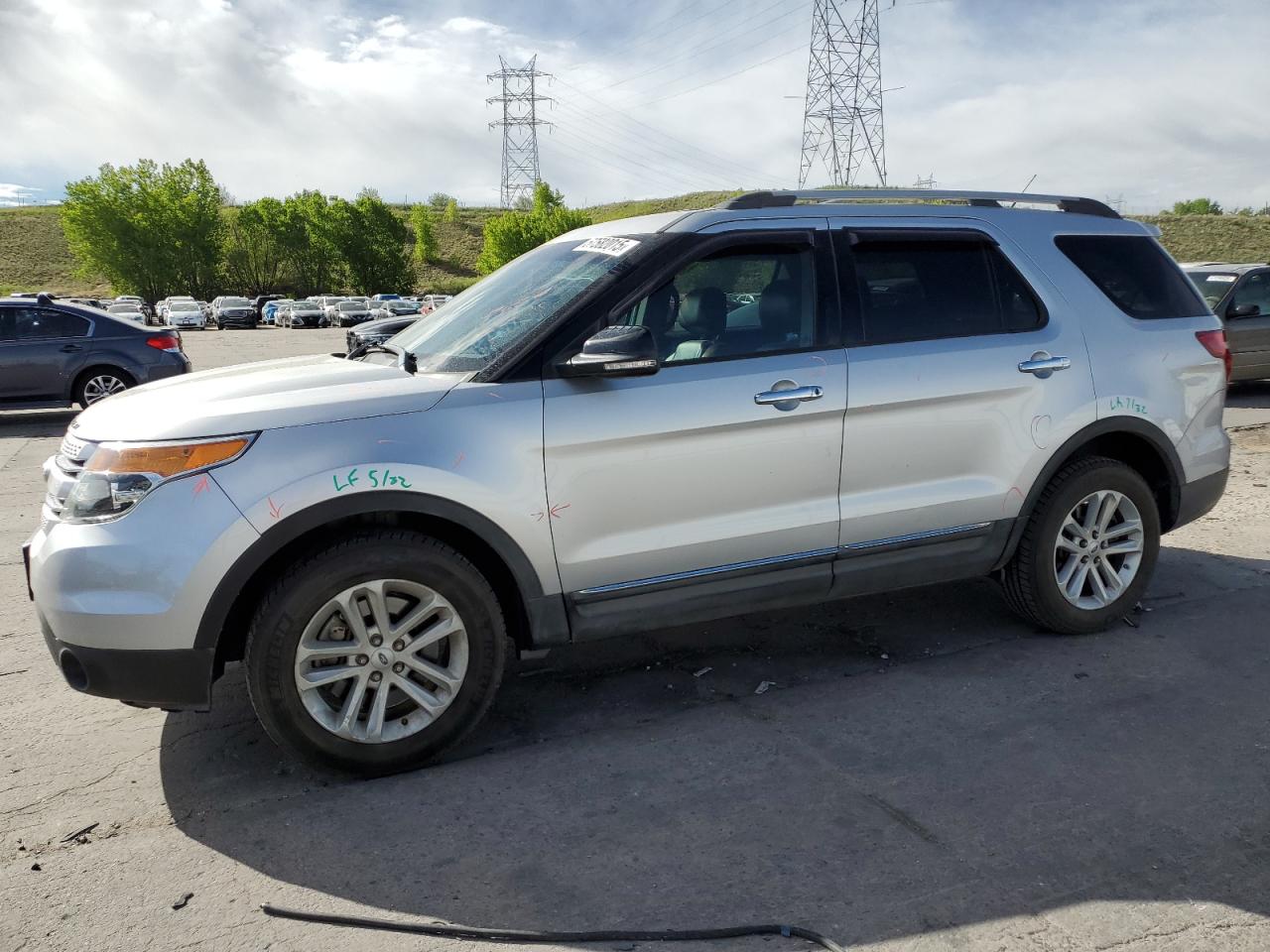 FORD EXPLORER XLT