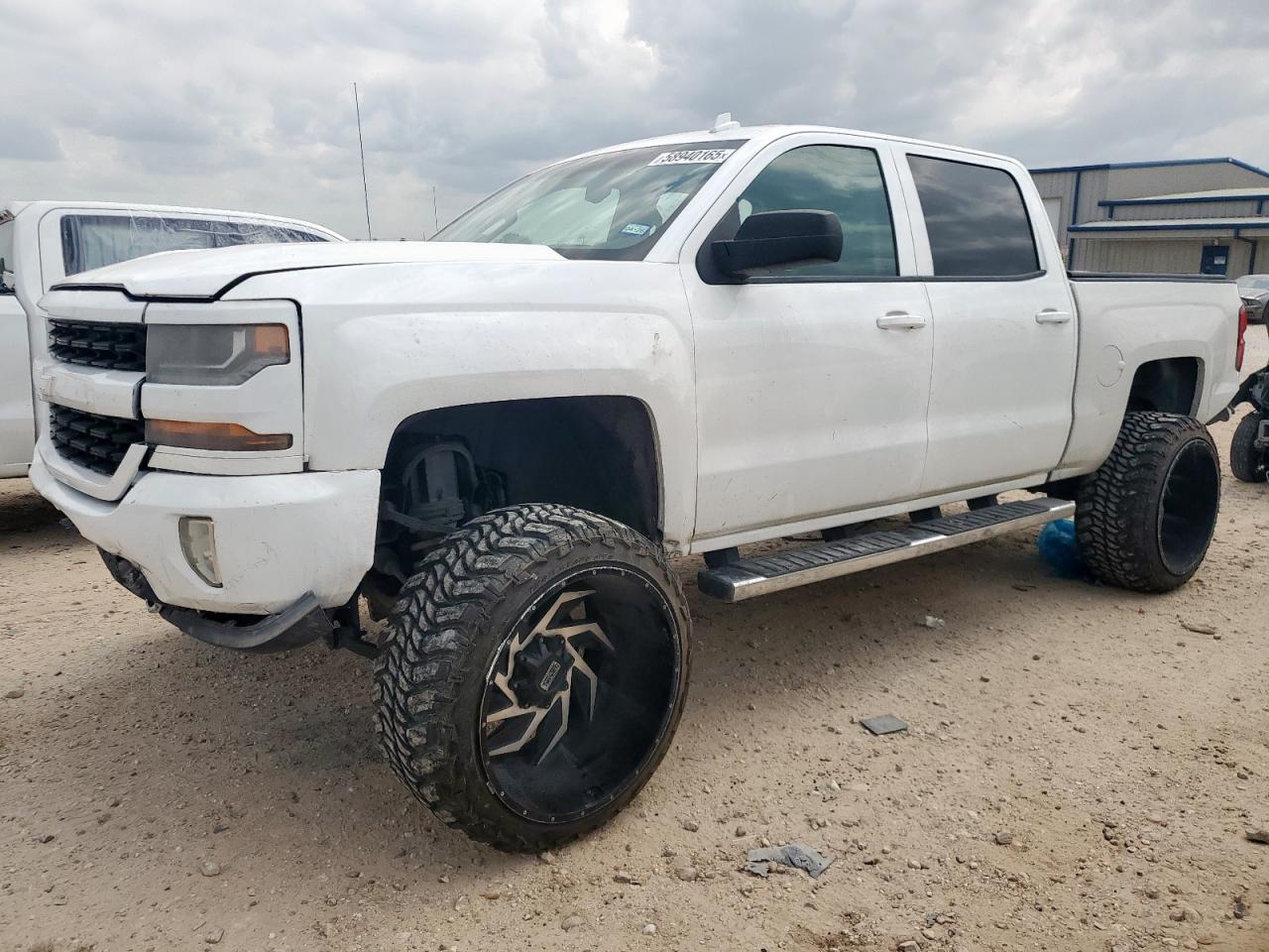 CHEVROLET SILVERADO K1500 LT