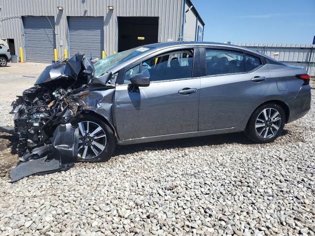 NISSAN VERSA SV