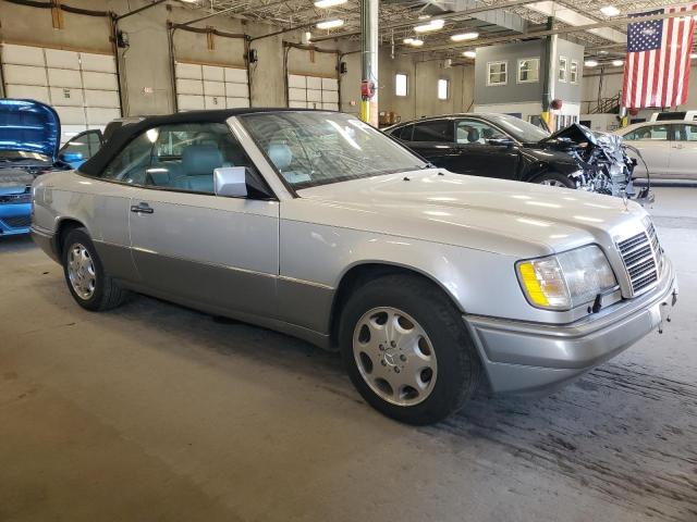 Vin: wdbea66e7sc280752, lot: 56410825, mercedes-benz e-class 320 19954