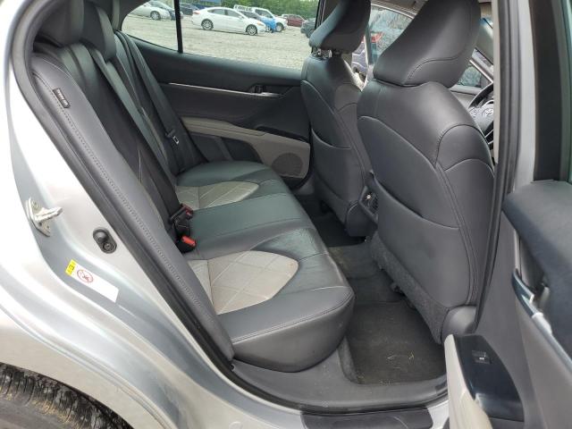 2018 TOYOTA CAMRY L - 4T1B11HK6JU049677