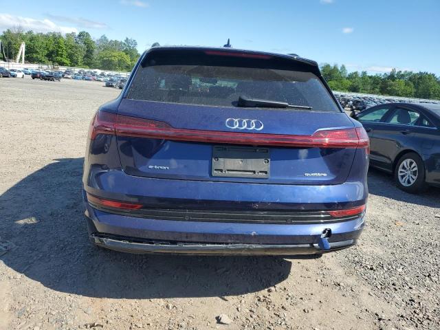 2022 AUDI E-TRON PRE WA1AAAGE6NB037701