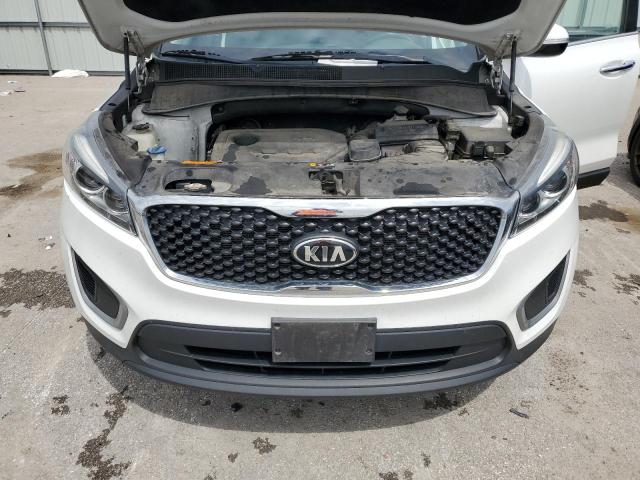 2017 KIA SORENTO LX 5XYPG4A37HG273274