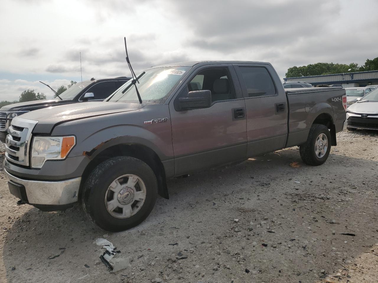 FORD F-150 SUPERCREW