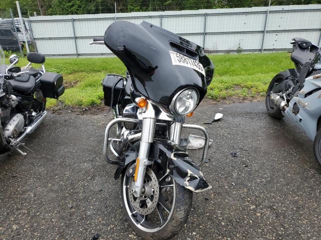 2023 HARLEY-DAVIDSON FLHX 1HD1KBC15PB678660