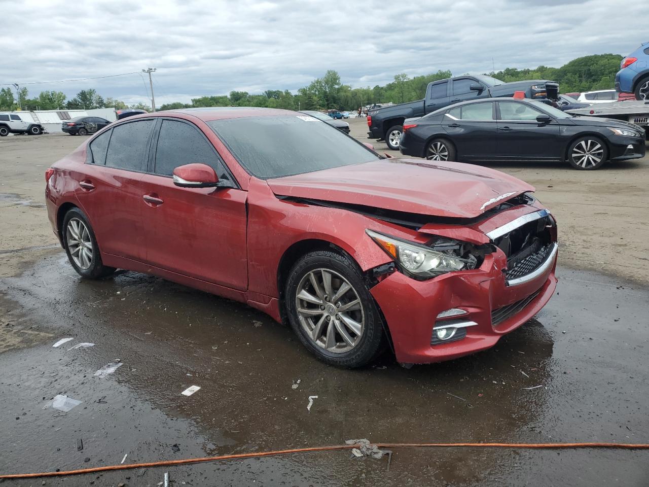 INFINITI Q50 2015