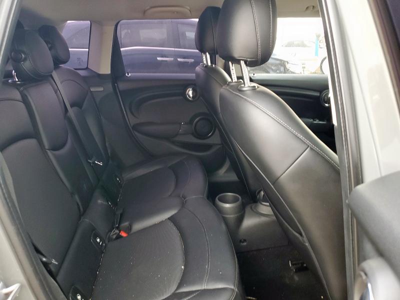 2016 MINI COOPER WMWXU1C57G2D10080