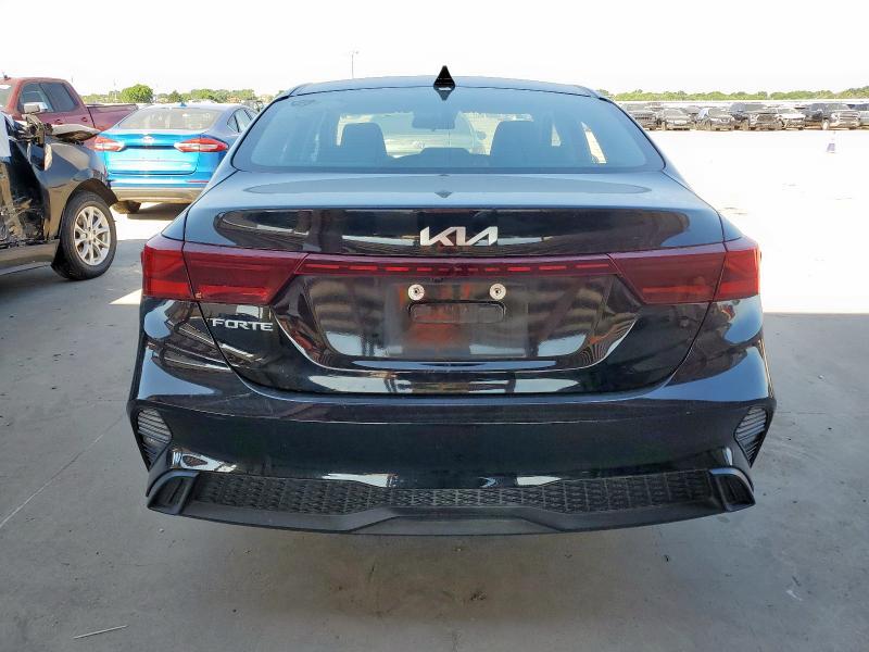 3KPF24AD3NE461852 2022 KIA FORTE