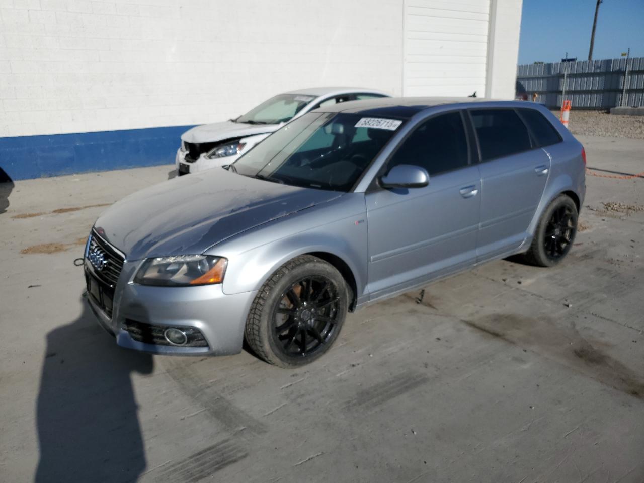 AUDI A3 PREMIUM PLUS