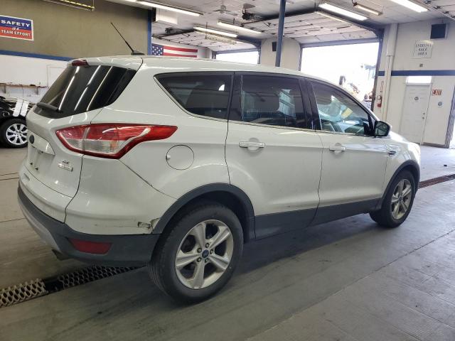 Vin: 1fmcu0gx2euc52560, lot: 58273115, ford escape se 20143