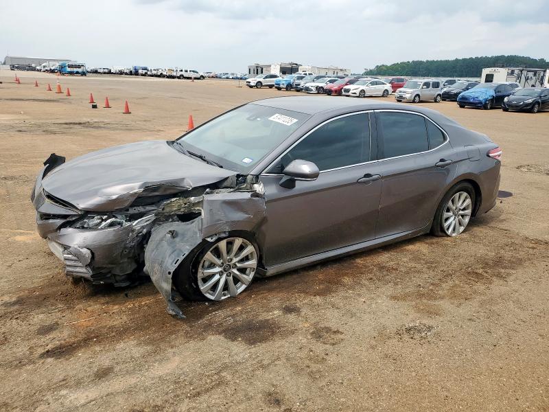 Vin: 4t1b11hk9ju531916, lot: 57411235, toyota camry l 2018 img_1