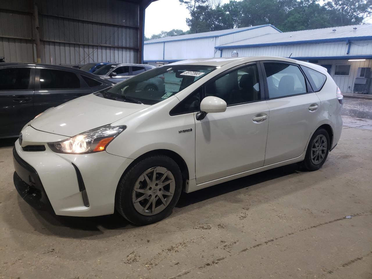 TOYOTA PRIUS V