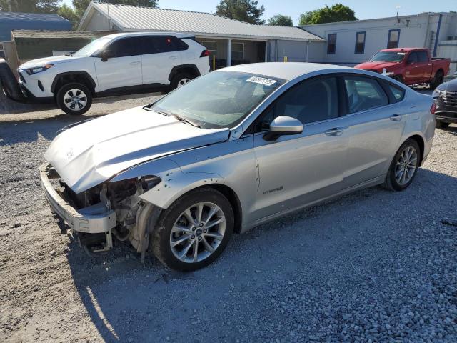 Vin: 3fa6p0lu6hr266127, lot: 56301775, ford fusion se hybrid 2017 img_1
