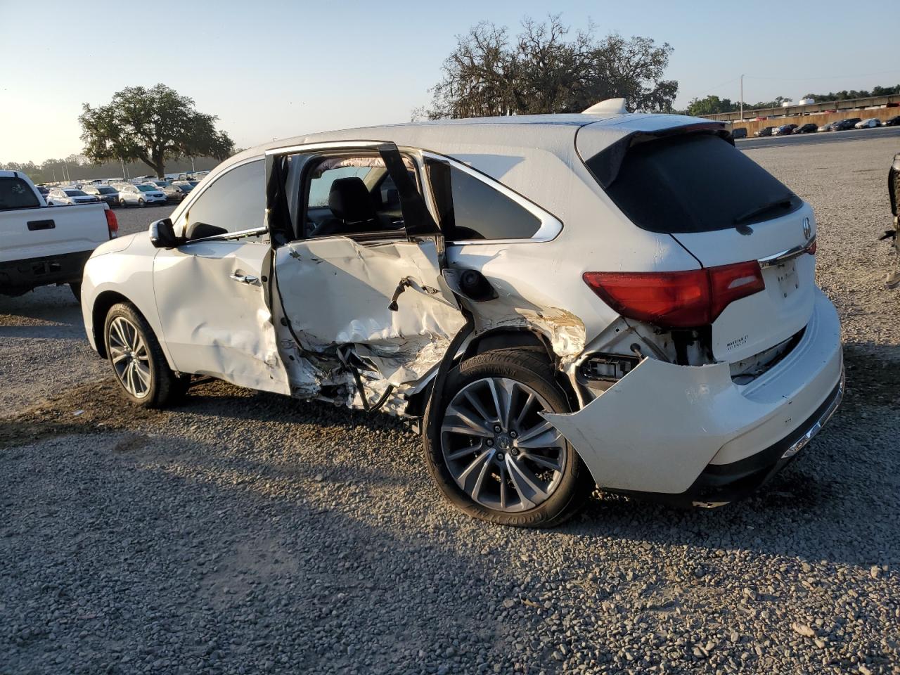 ACURA MDX TECHNOLOGY