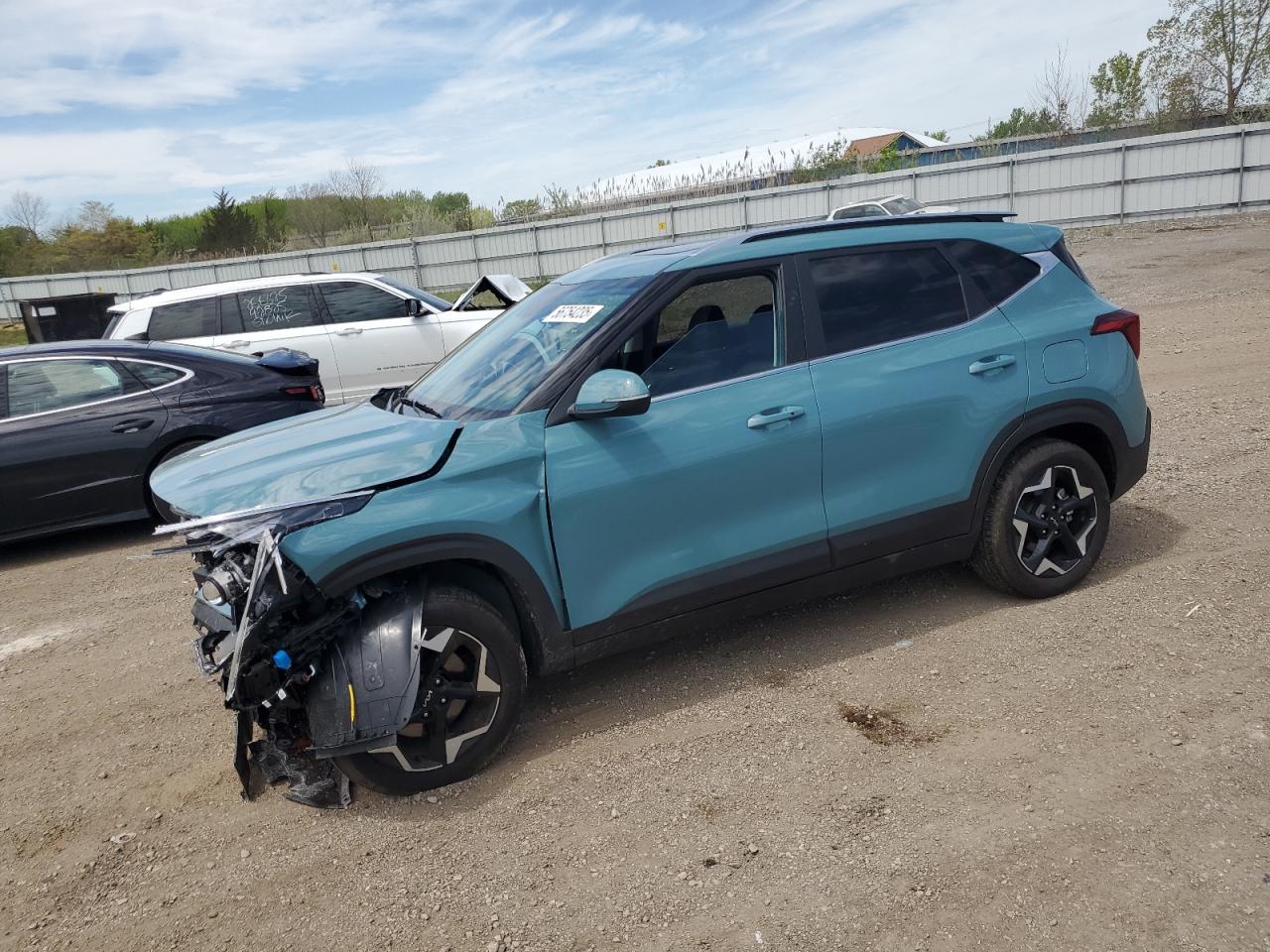 KIA SELTOS EX