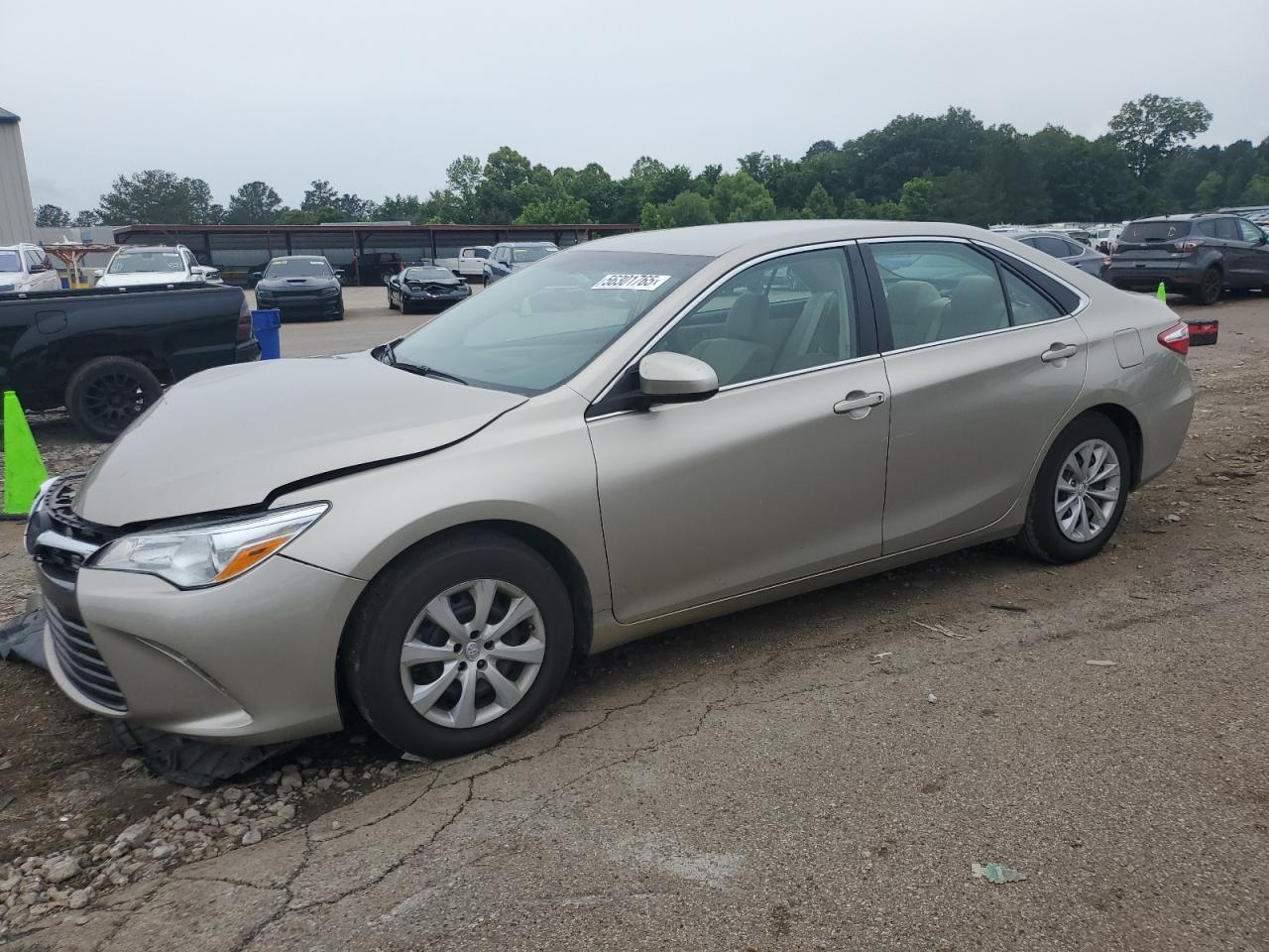 TOYOTA CAMRY LE