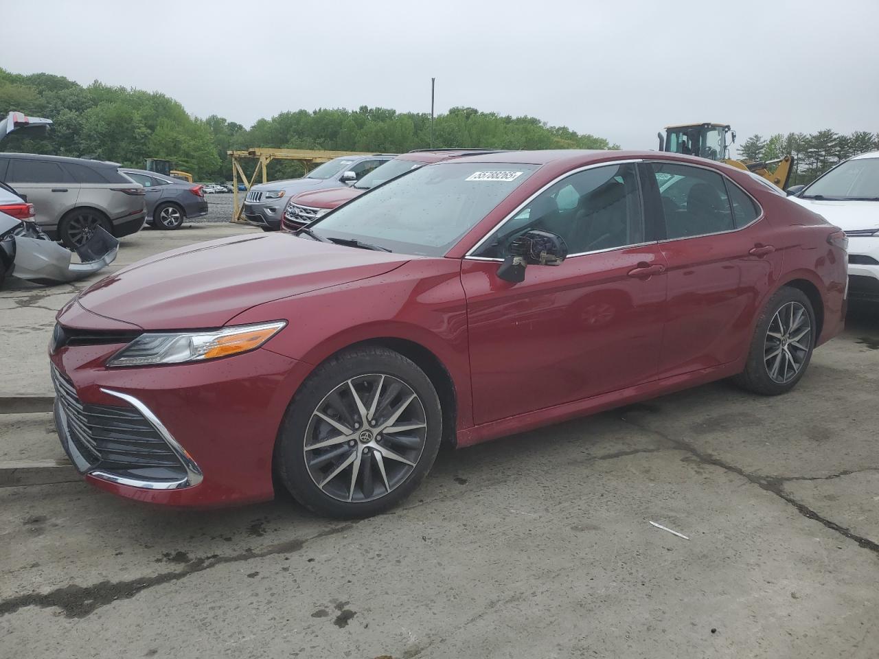 TOYOTA CAMRY XLE