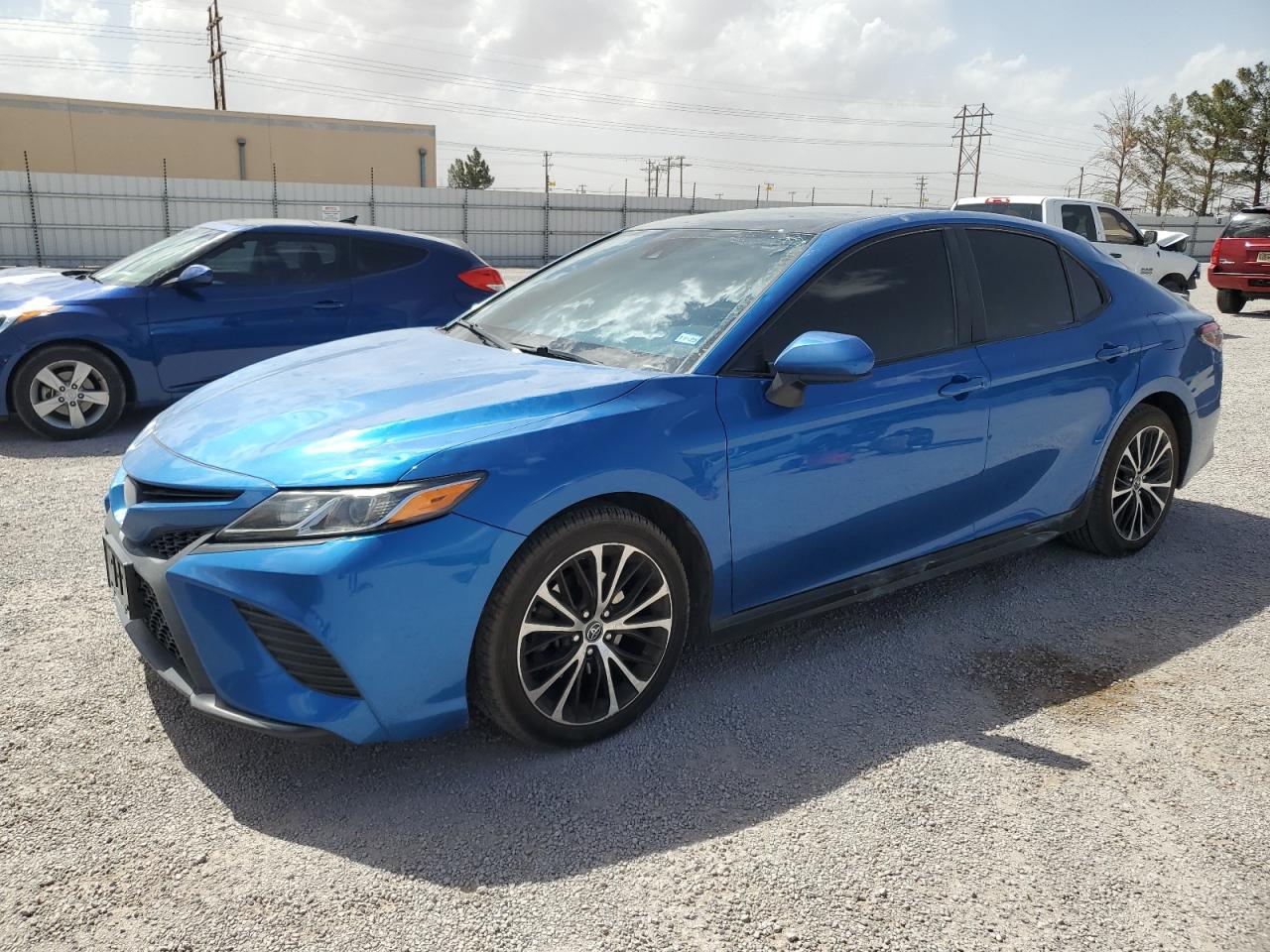 TOYOTA CAMRY L