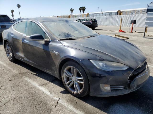 Vin: 5yjsa1s16efp32322, lot: 57327215, tesla model s 20144