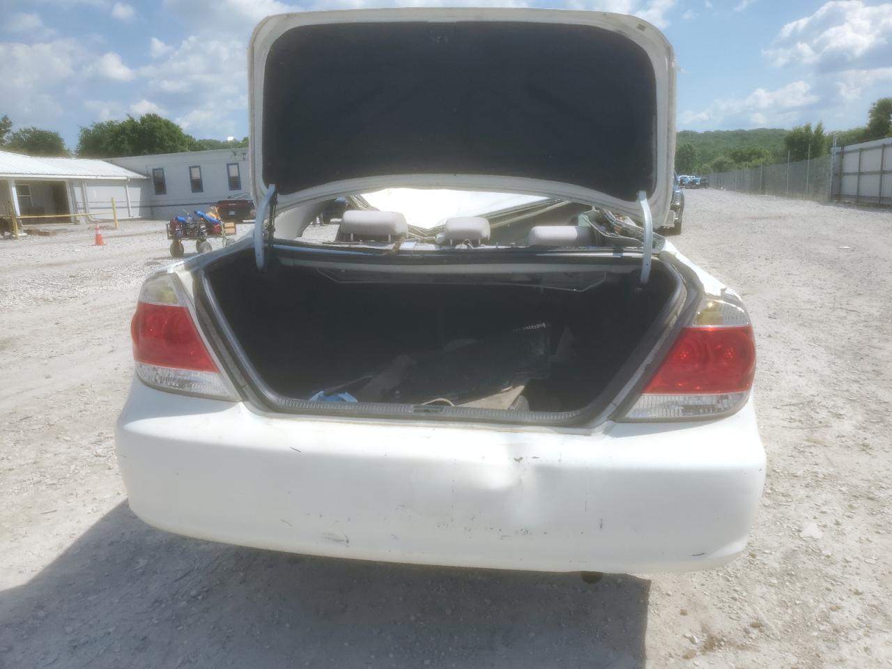 Lot #3279575255 2005 TOYOTA CAMRY LE