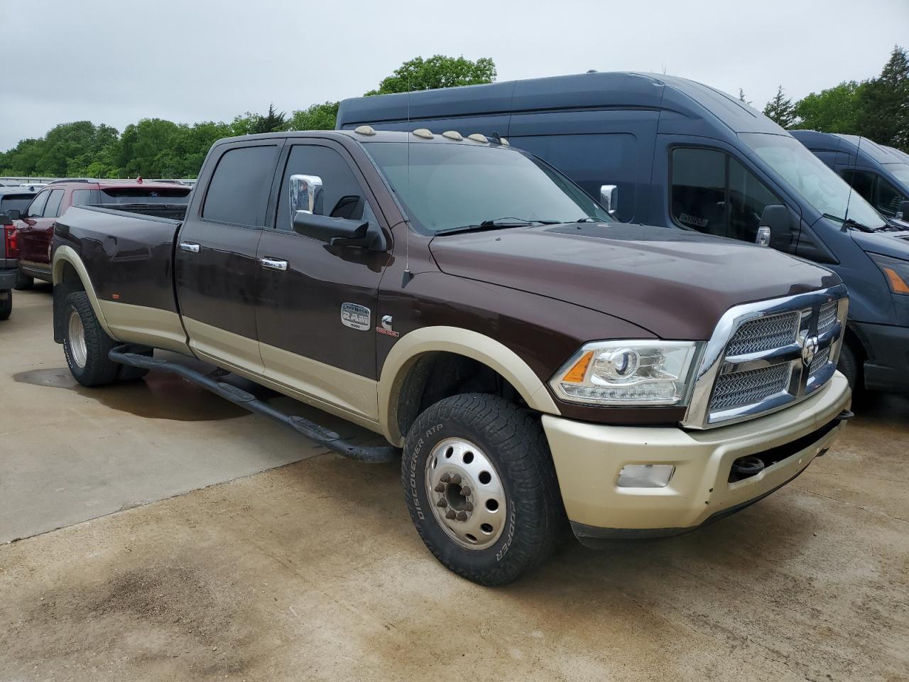 RAM 3500 LONGHORN