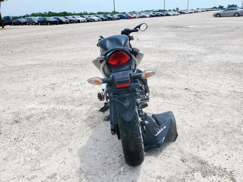 2016 HONDA CBR300 RA MLHNC5157G5200002