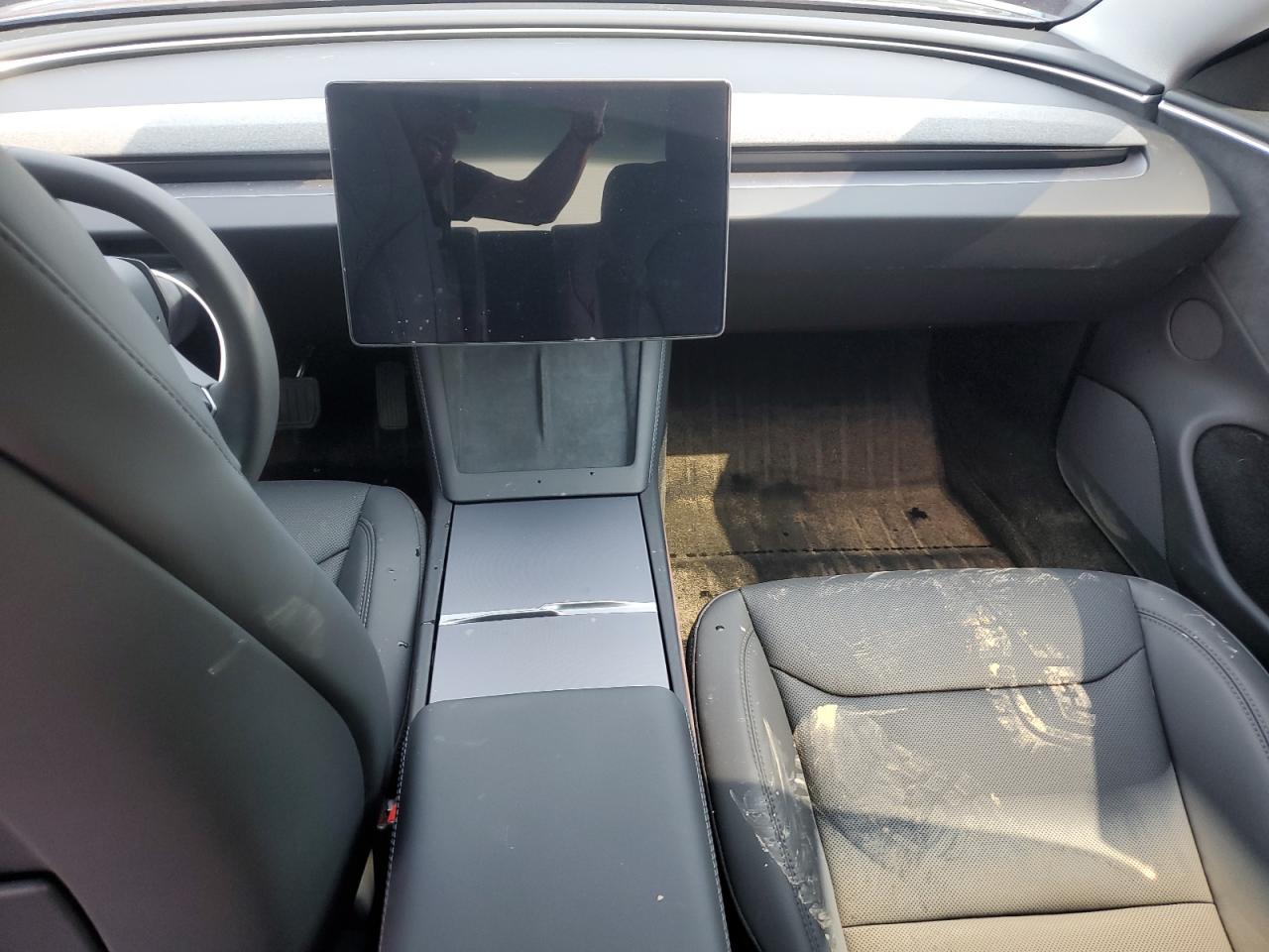 Tesla Model 3 2025