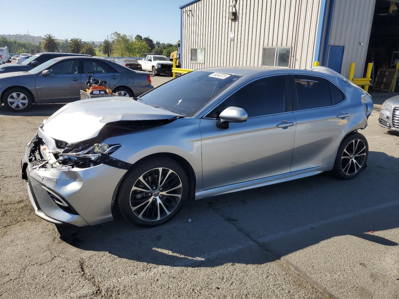 TOYOTA CAMRY SE