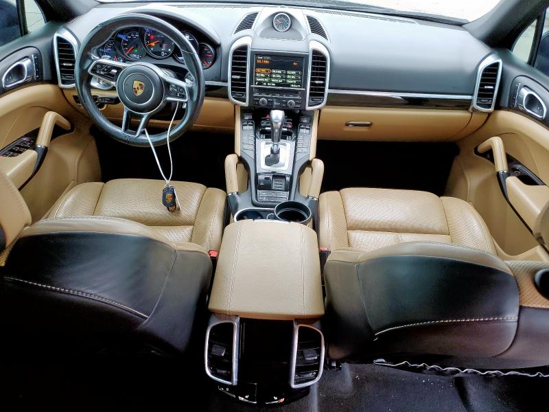 2016 PORSCHE CAYENNE - WP1AA2A26GKA13863