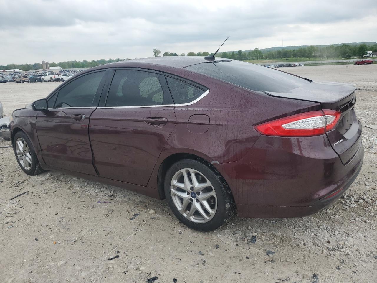 FORD FUSION SE