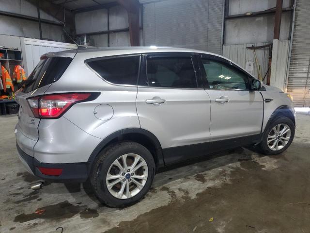 Vin: 1fmcu9gd0huc04280, lot: 56214395, ford escape se 20173