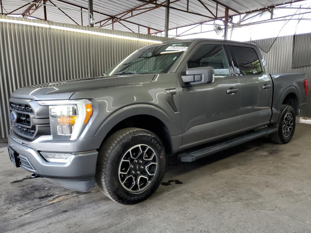 FORD F-150 SUPERCREW