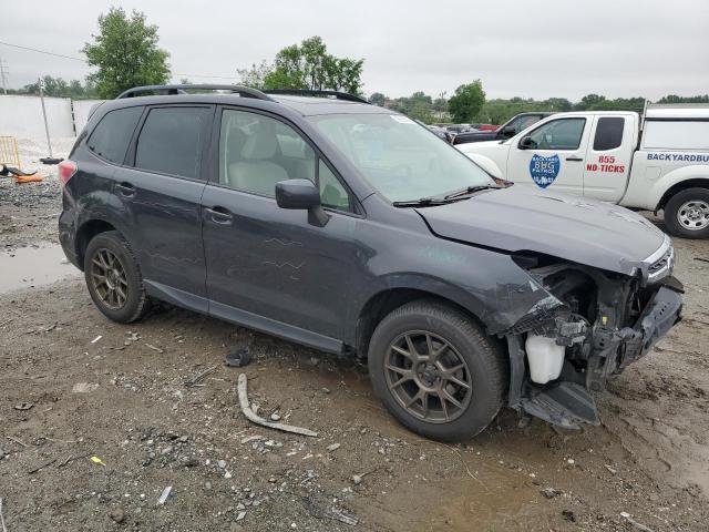 Vin: jf2sjaecxhh810376, lot: 56698945, subaru forester 2.5i premium 20174