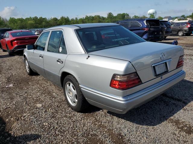 Vin: wdbea32e1sc228604, lot: 55938105, mercedes-benz e-class 320 base 19952