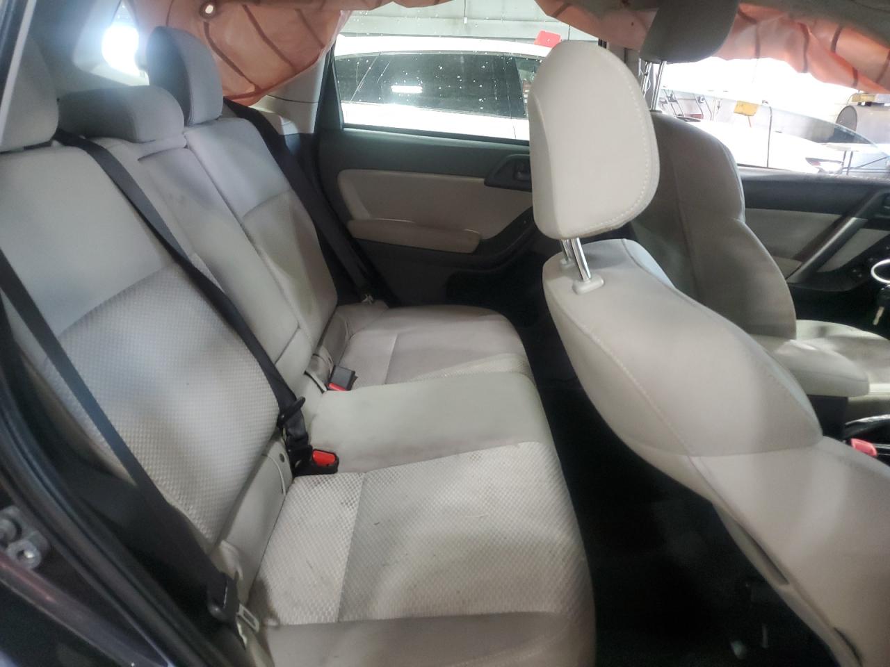 Subaru Forester 2 2015